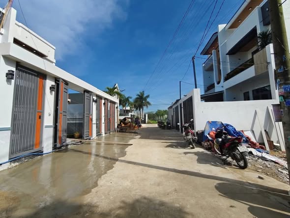 Nhà đẹp 150m² tại Ấp Rừng Dầu, Đức Hòa, Long An - Sổ hồng riêng, giá 3.1 tỷ!