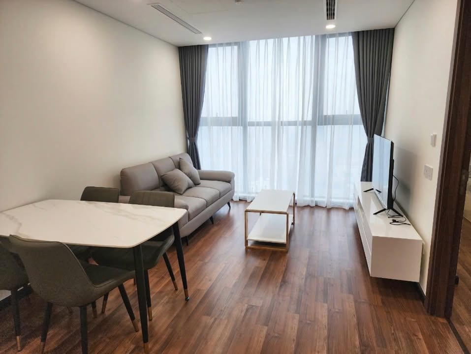 Căn hộ 2 ngủ Thái Hà, Phạm Văn Đồng 70m² giá chỉ 12 triệu - Sẵn sàng vào ở ngay!