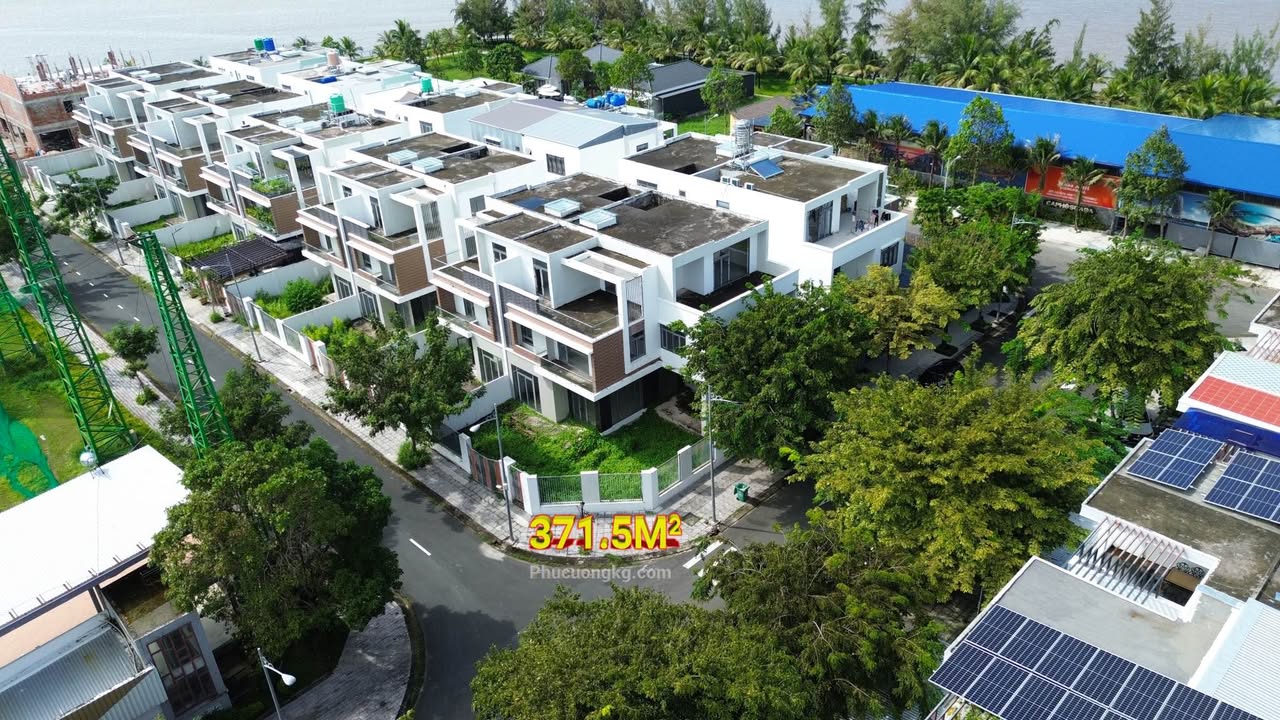 Biệt Thự Góc Độc Đáo Đường Nguyễn Thành Nhơn 371m² giá 10 tỷ - Đầu tư sinh lời ngay!