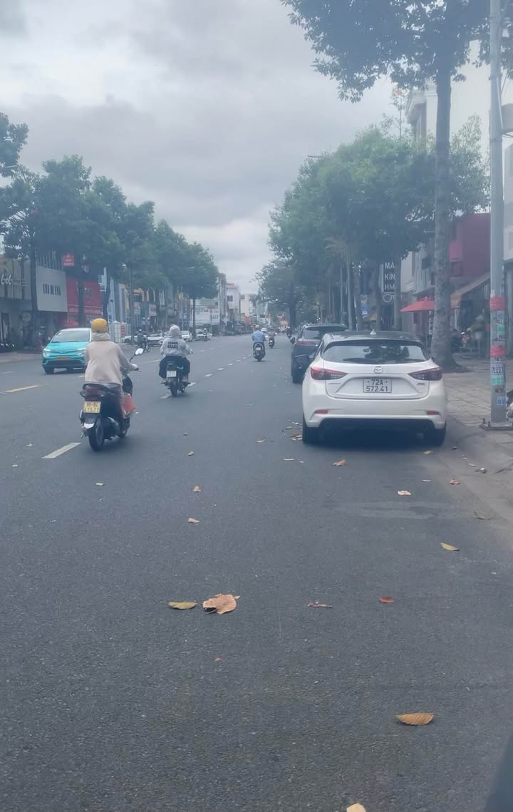 Nhà cấp 4 trung tâm Bà Rịa 60m² giá 1.8 tỷ - Vị trí đắc địa, dân cư đông đúc!