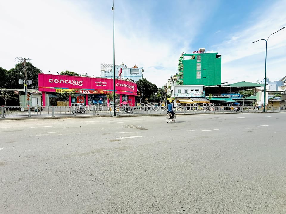 Đất mặt tiền đường Dương Quảng Hàm Gò Vấp 68m² giá 9.8 tỷ - Cơ hội đầu tư sinh lời!