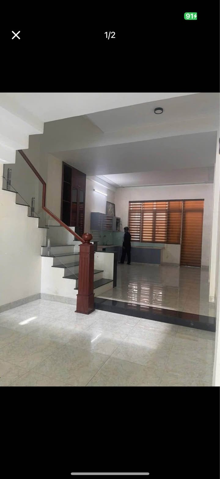 Nhà 4 tầng mặt tiền đường Hai Bà Trưng, Quảng Ngãi 96m² giá 6.5 tỷ - Vị trí kinh doanh sầm uất!