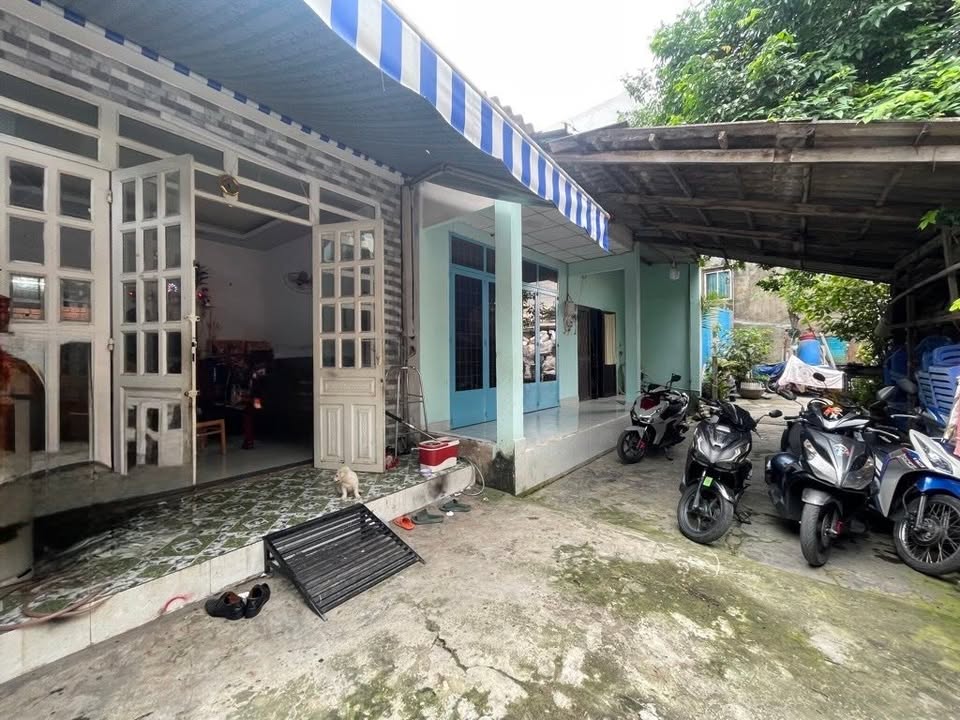 Nhà cấp 4 tại đường 129, Phước Long A, 55m² giá 4.8 tỷ - Vào ở ngay!