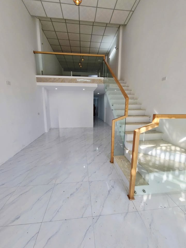 Bán nhà mặt tiền Ngô Trí Hòa, Sơn Trà 72m² giá 5.8 tỷ - Sổ hồng chính chủ!