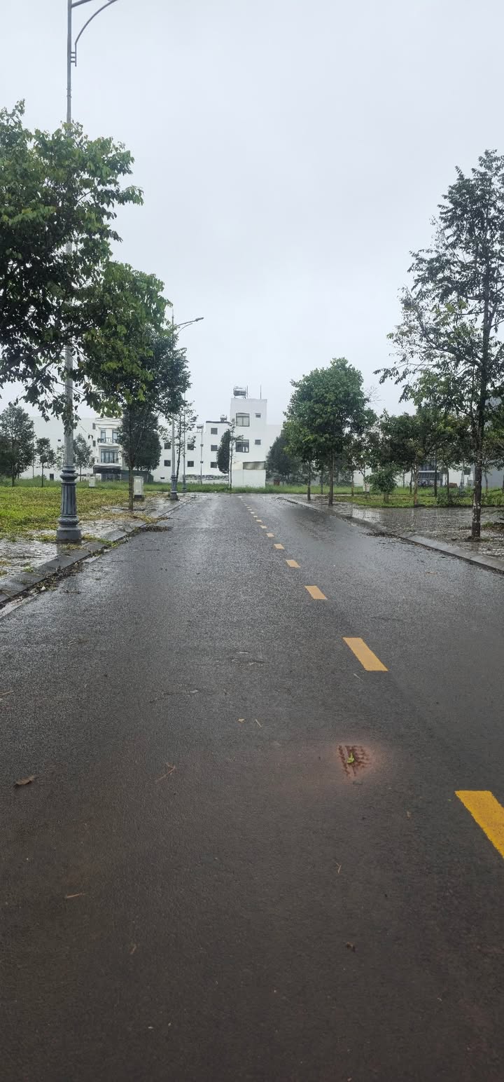 Đất nền Khu đô thị Ân Phú, Buôn Ma Thuột 200m² chỉ 5.95 tỷ - Cơ hội đầu tư tuyệt vời!