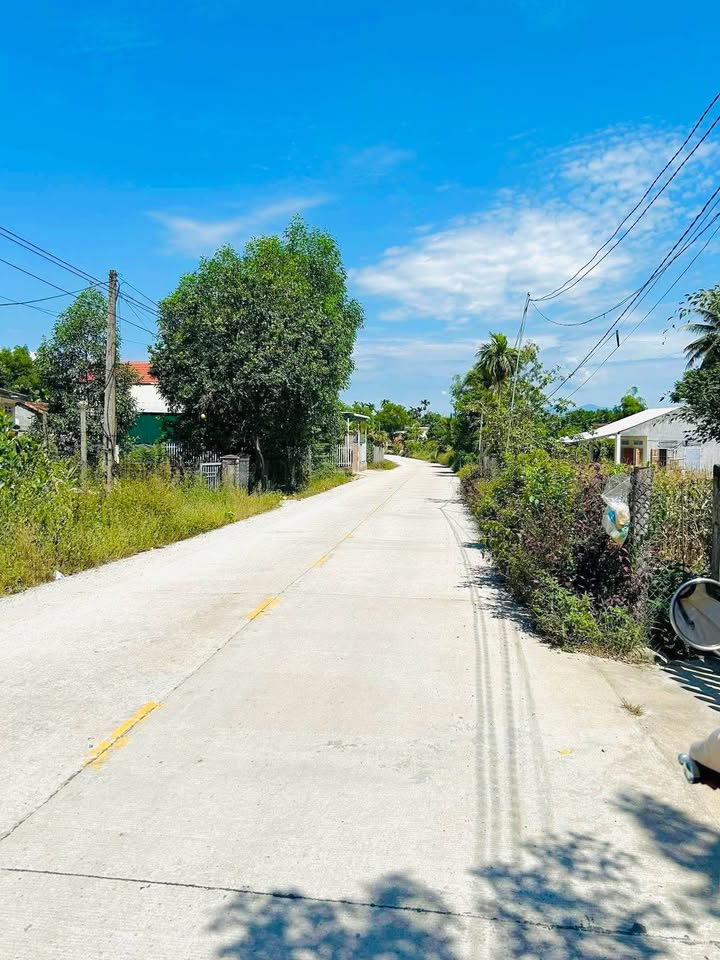 Đất thổ cư 175m² tại thôn 8, xã Đăk Cấm giá chỉ 500 triệu - Vị trí đắc địa!