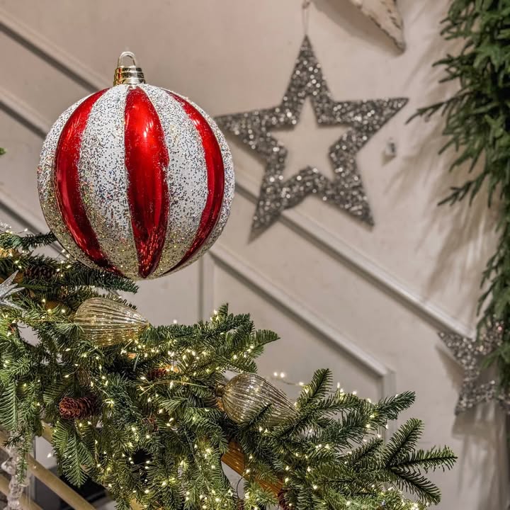 Nhà 3 tầng cho thuê tại Hoàng Sĩ Khải, Sơn Trà 400m² - Đầy đủ tiện nghi, giá tốt!