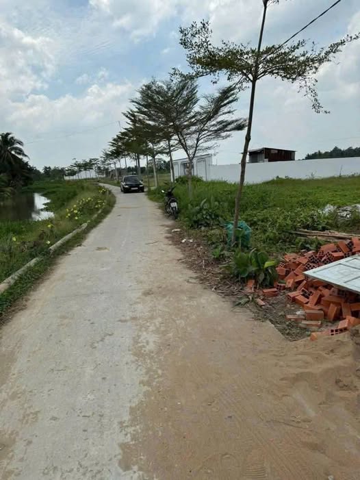 Đất nền Long Phước Vĩnh Long 282m² giá 830 triệu - Sổ hồng chính chủ