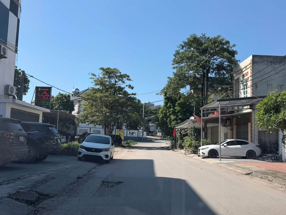 Đất kinh doanh mặt tiền Lê Hồng Phong, Phổ Yên 93m² giá 2 tỷ - Cơ hội đầu tư tuyệt vời!