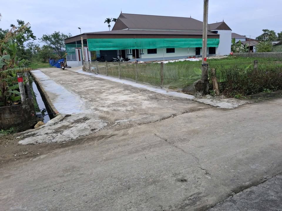 Đất nền 2 mặt tiền Thôn Lộc Nội, Thạch Xuân 181.6m² - Giá chỉ 70 triệu!