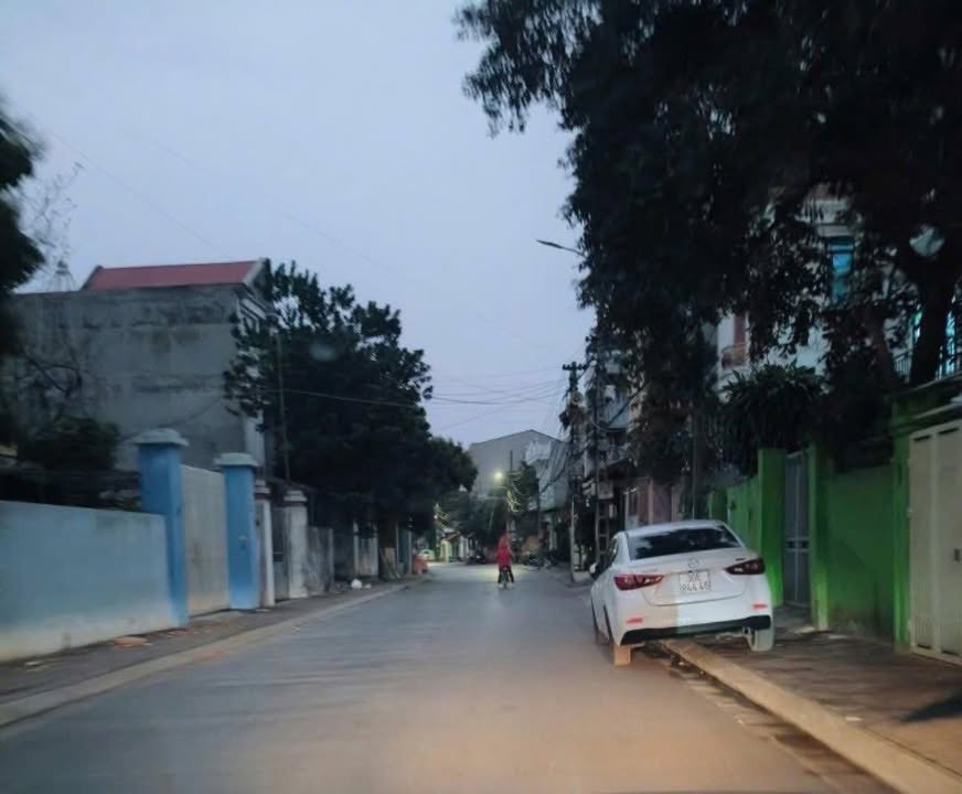 Nhà 3 tầng Vũ Ninh Bắc Ninh 128m² giá 7 tỷ - Chính chủ, sổ đỏ sang tên ngay!