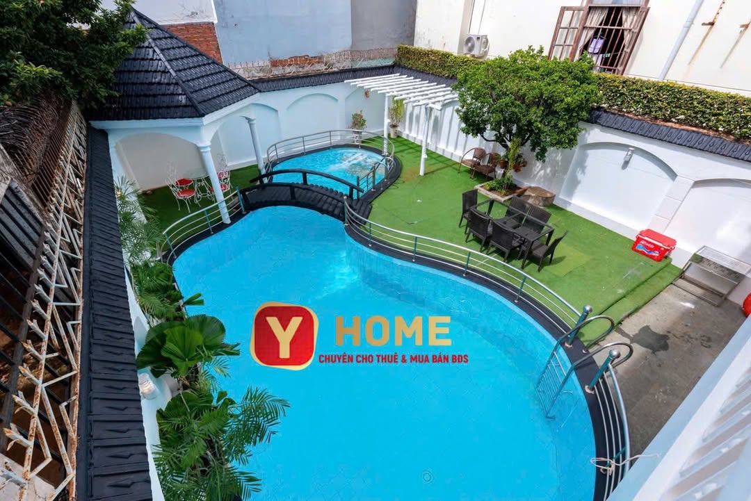 Bán Villa Đường Lạc Long Quân Vũng Tàu 320m² - Hồ bơi riêng, Full nội thất!