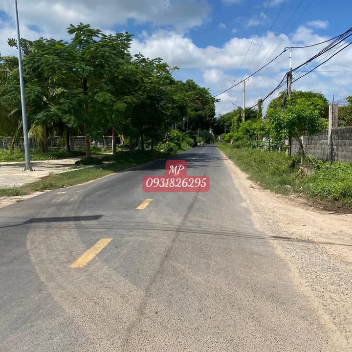 Đất hai mặt tiền 1539.7m² tại Long Hải - Chỉ 18 tỷ, cách biển 100m!