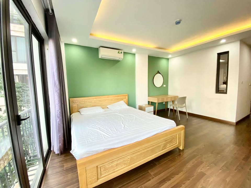 Căn hộ cho thuê Phạm Huy Thông, Ba Đình 85m² - Nội thất đầy đủ, sẵn sàng ở ngay!