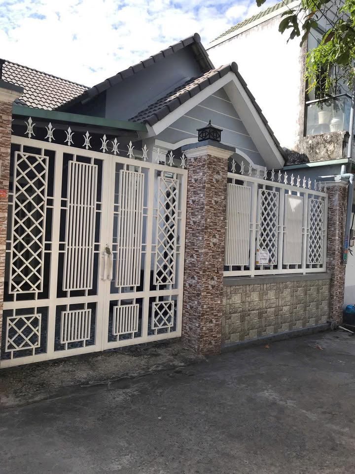 Nhà mái thái 105m² sổ riêng Trảng Dài, Biên Hòa giá 2.75 tỷ - Sẵn sàng vào ở!