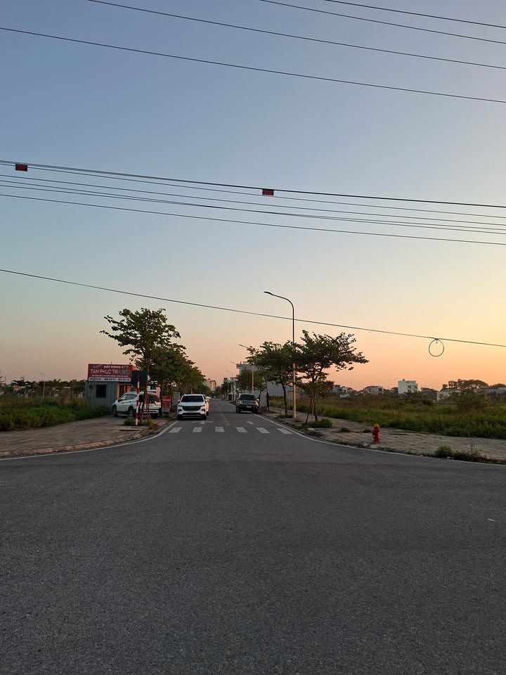 Đất nền Phủ Lý 100m² giá 3 tỷ - Sổ đỏ trao tay, đầu tư sinh lời!