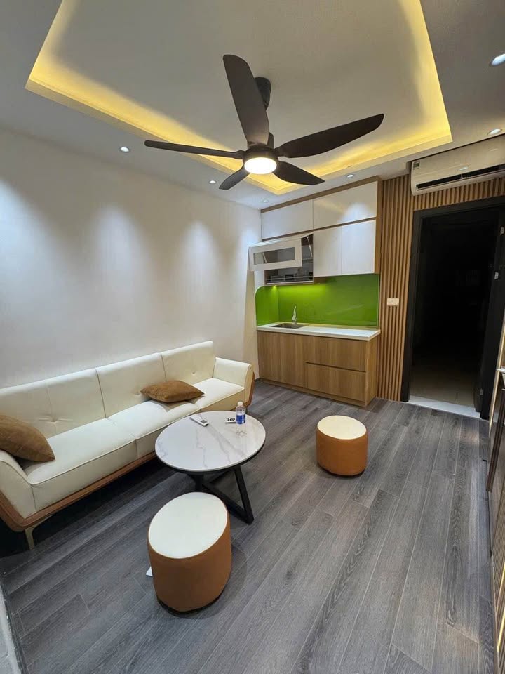 Căn tập thể 40m² Bạch Mai, Hai Bà Trưng giá 2.88 tỷ - Nội thất đầy đủ, sẵn vào ở!