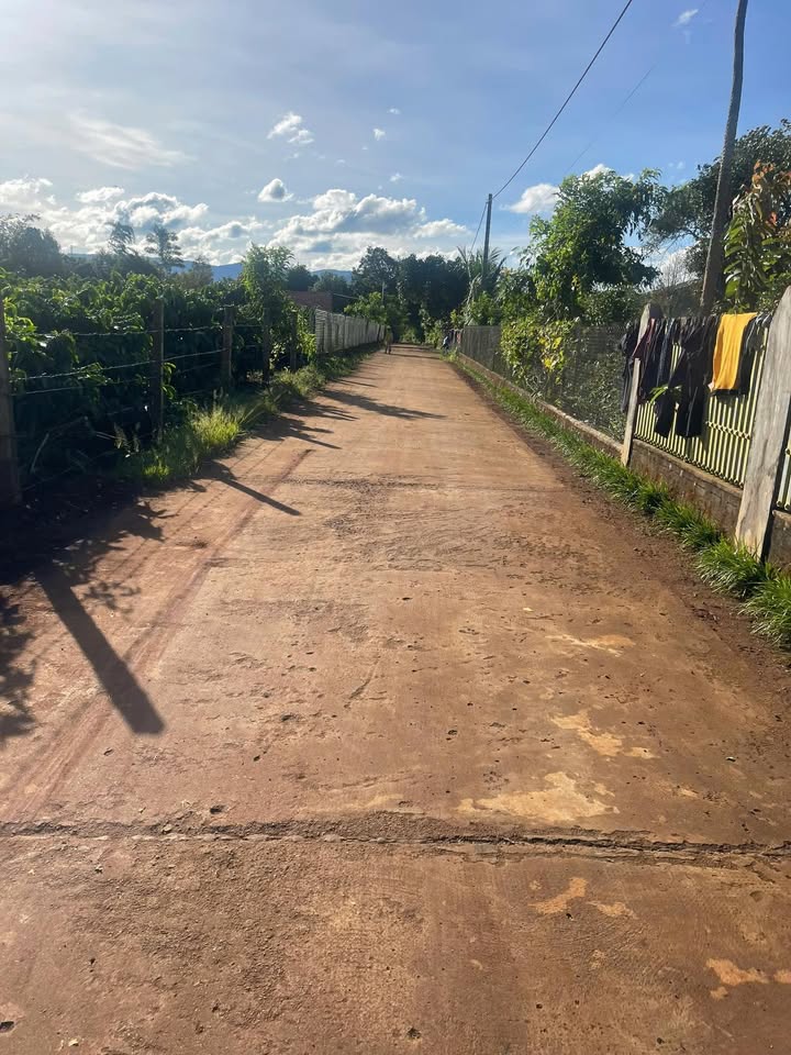 Đất nền Chư Păh 242.8m² giá chỉ 200 triệu - Cơ hội đầu tư tuyệt vời!