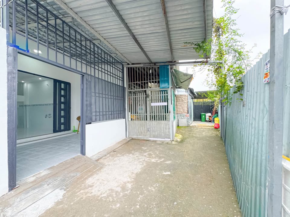 Nhà phố Phú Thuận, Q7 64m² giá 5 tỷ - Nhà mới ở ngay, vào ở liền!