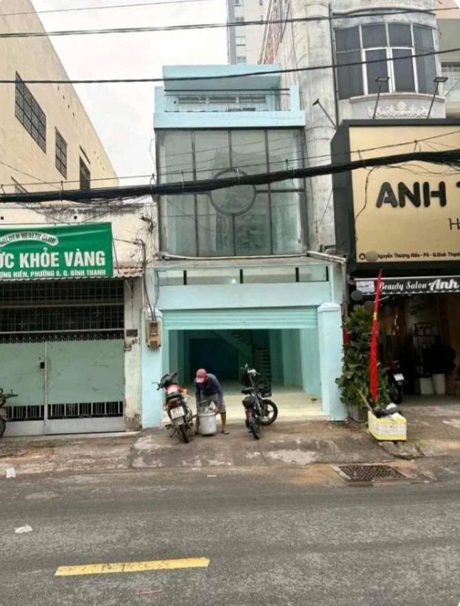 Nhà phố mặt tiền Hoàng Hoa Thám 76m² giá 11 tỷ - Sẵn sàng ở ngay!