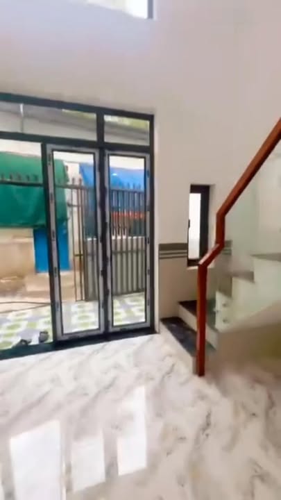 Nhà bán Dĩ An 44m² giá 1.38 tỷ - Sổ chung, gần Bến Xe Tân Đông Hiệp!