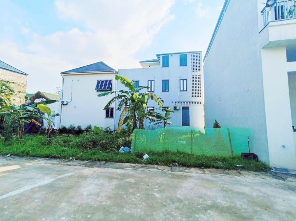 Đất nền Thạch Trung 350m² giá 3 tỷ - Khu vực VIP đáng sống!