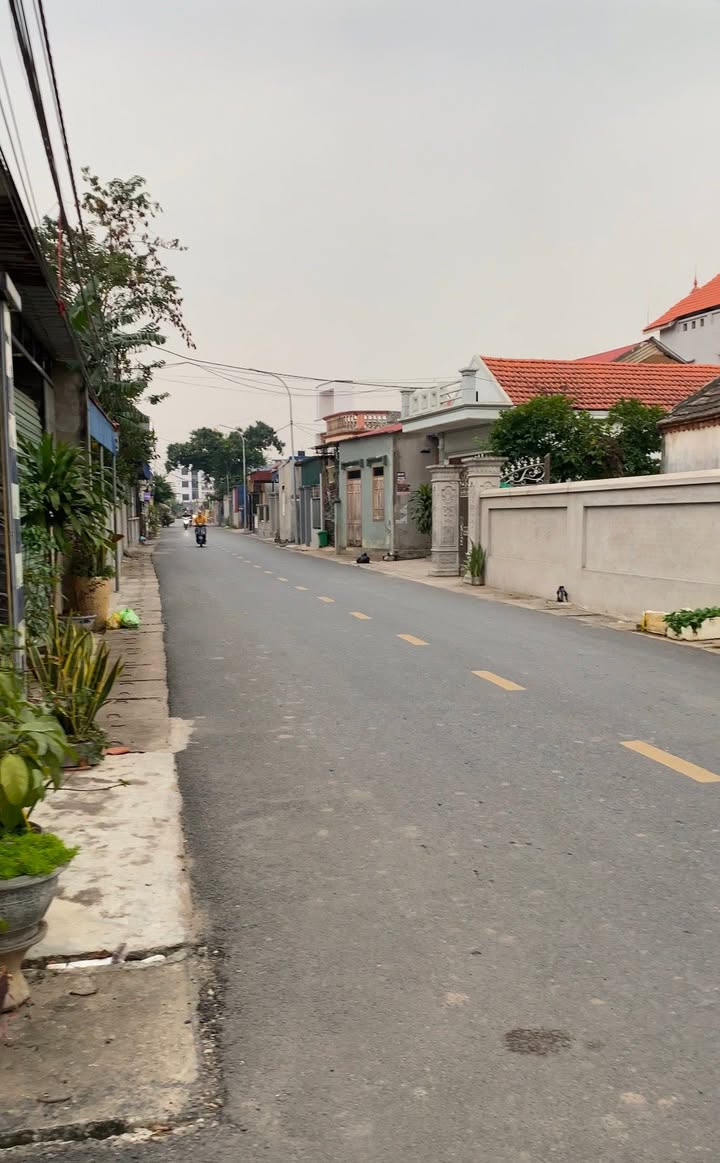 Lô đất đẹp tại Thôn 3, Kiền Bái 60m² giá chỉ 1 tỷ - Cơ hội đầu tư tuyệt vời!