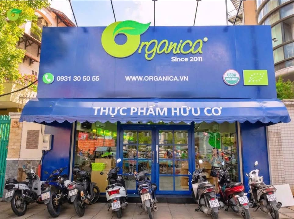 Cho thuê FrontHouse Trần Huy Liệu, Phú Nhuận 105m² - Góc kính 7m siêu vị trí quảng bá!
