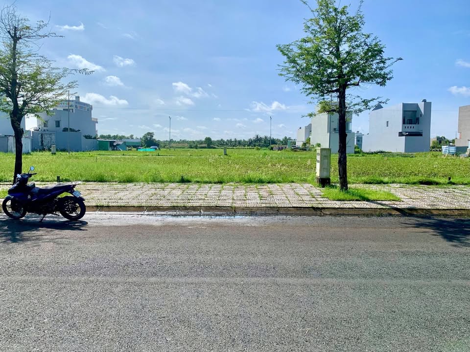 Đất nền 2 mặt tiền Tuyến 23 tại KĐT Happy Home Cà Mau - Giá chỉ 2.1 tỷ