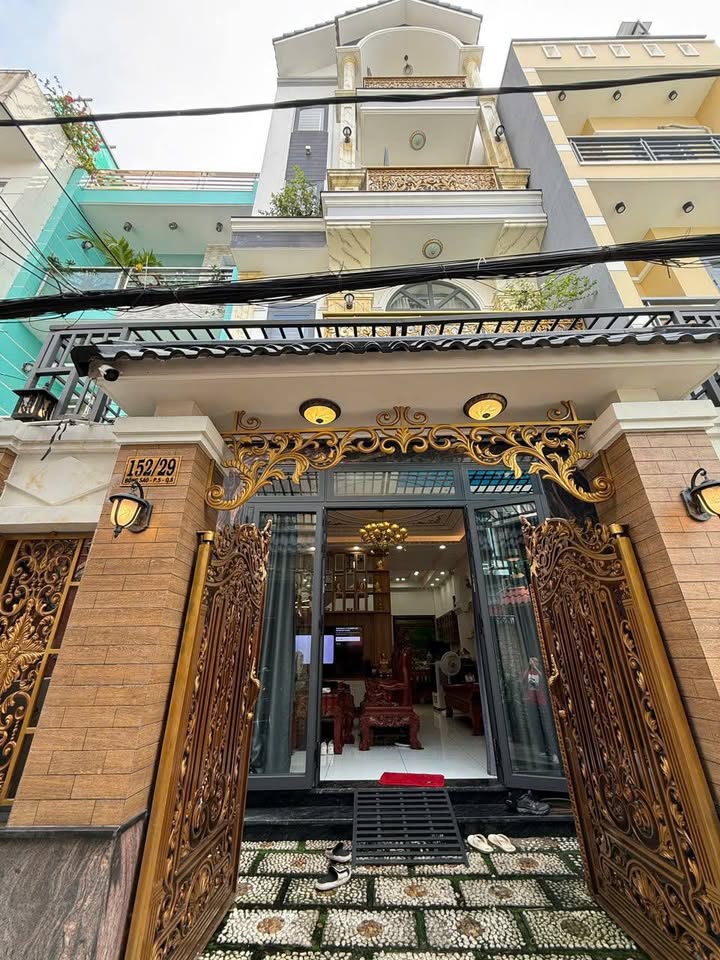 Nhà phố Bông Sao, quận 8, 79.9m² giá 12.5 tỷ - Không gian sống đẳng cấp!