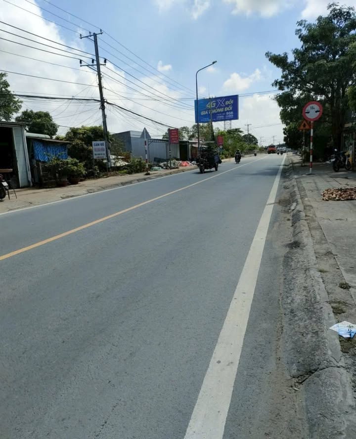 Nhà cấp 4 mặt tiền đường Nguyễn Trãi, xã Mỹ Thọ, 181m² giá 3.1 tỷ - Kinh doanh sầm uất!