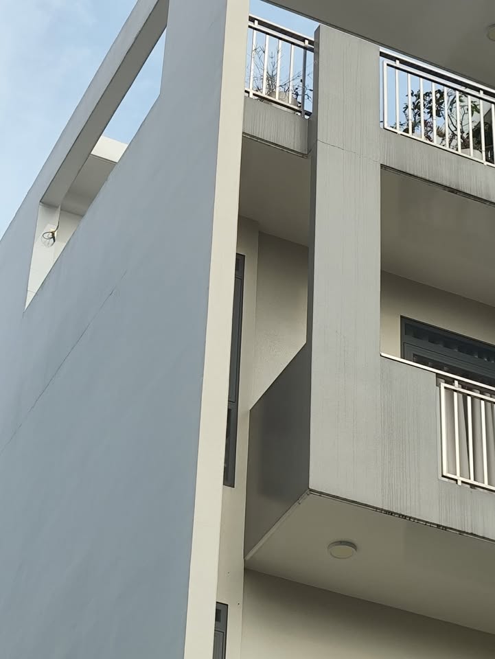 Nhà mặt tiền kinh doanh quận 6, Bình Phú 43m² giá 8.6 tỷ - Đầu tư sinh lời ngay!