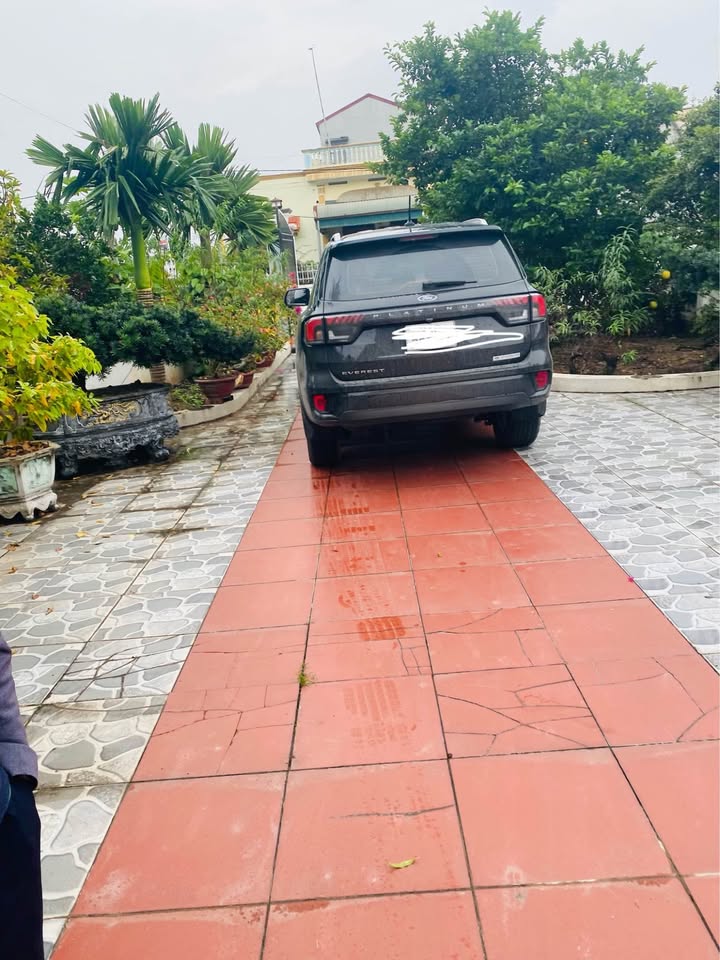 Biệt thự nhà vườn 1.503m² tại Tứ Kỳ - Giá chỉ 6 tỷ, sẵn sàng vào ở!