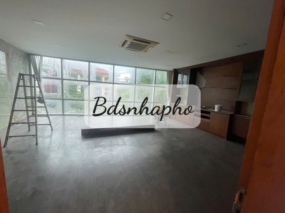 Nhà nguyên căn Trần Phú, Hải Châu 200m² giá 80 triệu - Cho thuê ngay!