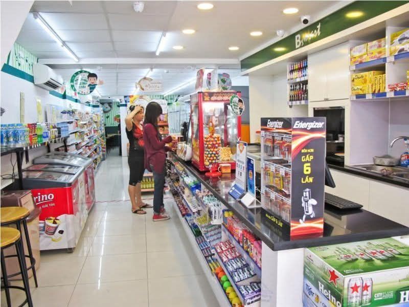 Cho thuê siêu thị Mini Mart tại Hải Châu 100m² giá 11 triệu - Vị trí đắc địa gần trường đại học!