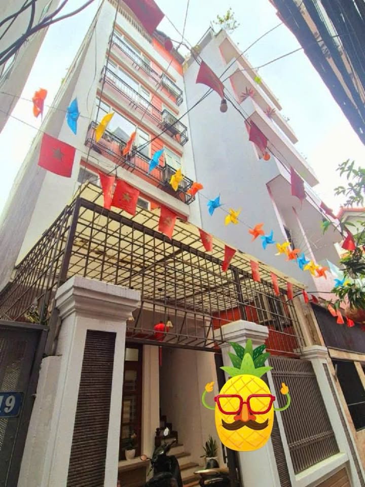 Nhà mặt phố Thanh Niên Ba Đình 95m² giá 19 tỷ - Mặt tiền quyền lực hiếm có!