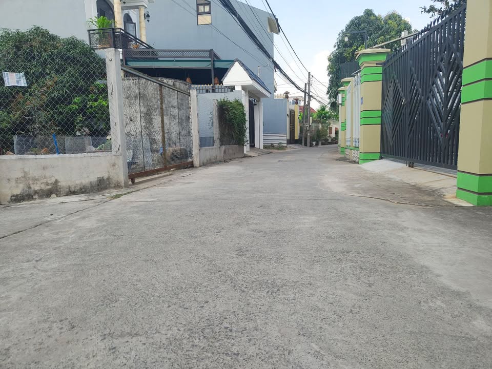 Đất nền Phú Khương Bến Tre 187,6m² giá 2.1 tỷ - Đầu tư sinh lời ngay!