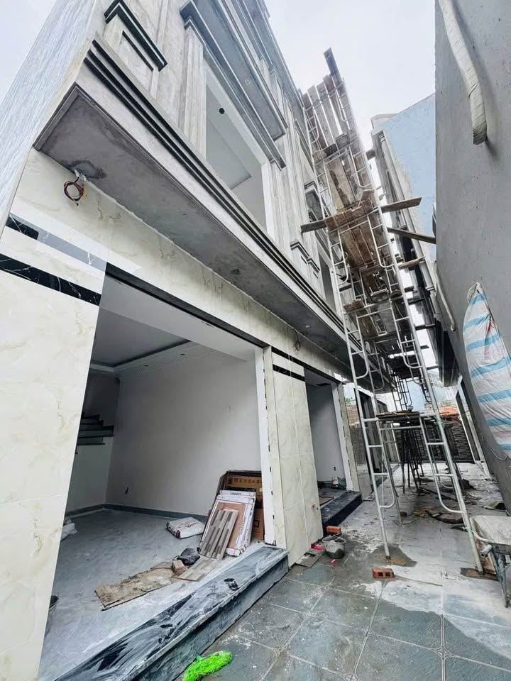 Nhà 3 tầng tại Tràng Cát, Hải Phòng 45m² giá chỉ 2 tỷ - Sẵn sàng cho Tết!