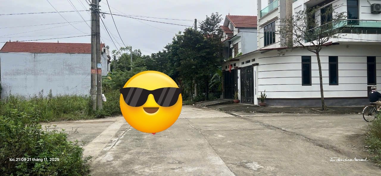 Đất nền Tái định cư Liên Châu, Yên Lạc 100m² giá 2.7 tỷ - Dân cư ấm áp, thân thiện!