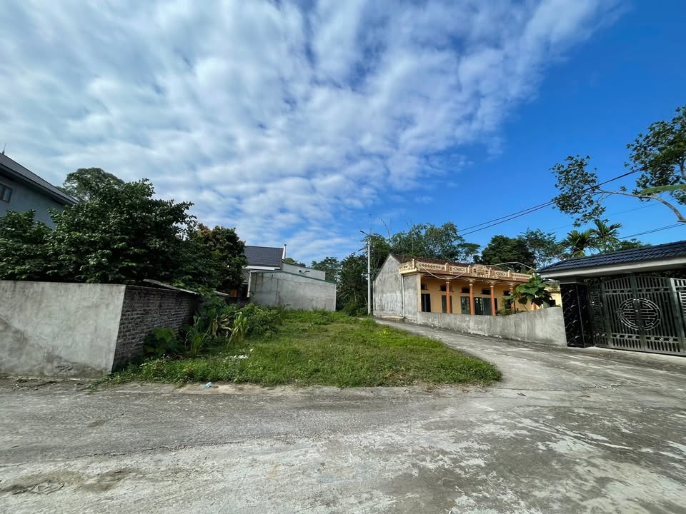 Đất nền Xuân Lôi Lập Thạch 127m² giá chỉ 1 tỷ - Lô góc 2 mặt tiền siêu đẹp!