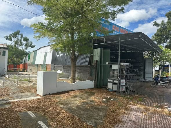 Đất nền kinh doanh đường Nguyễn Trường Tộ, La Gi 330m² giá chỉ 6.7 tỷ - Cơ hội đầu tư sinh lời!