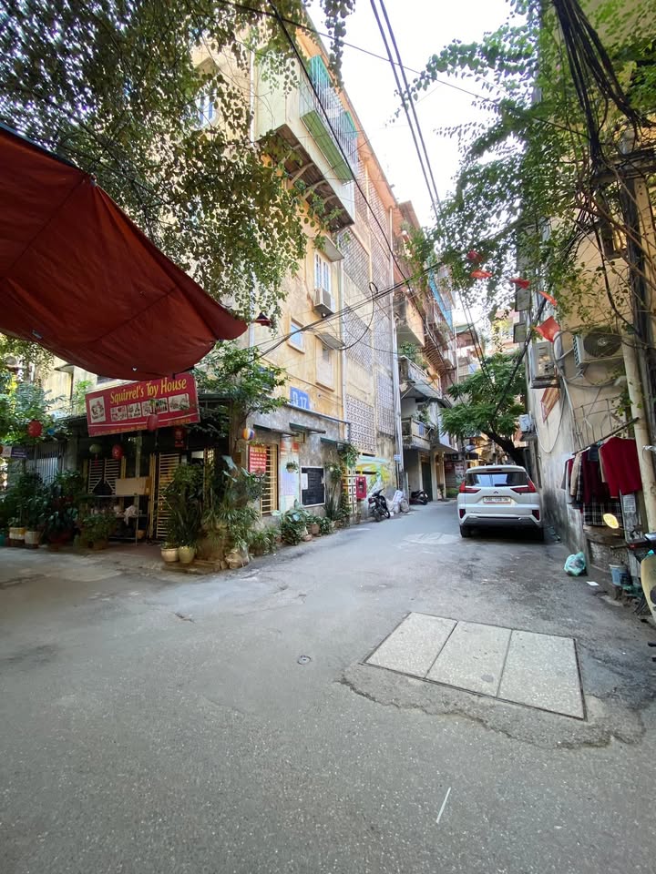 Căn hộ tập thể Phương Mai 22m² giá thỏa thuận - Tặng nội thất ngay!