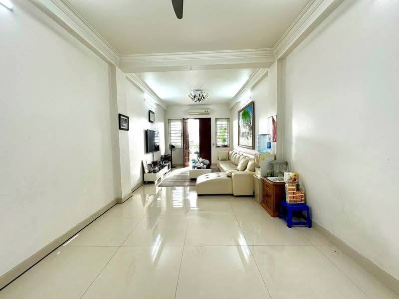 Bán nhà mặt phố Bạch Mai, Hai Bà Trưng - 112m² giá 61 tỷ - Đầu tư sinh lời cao!