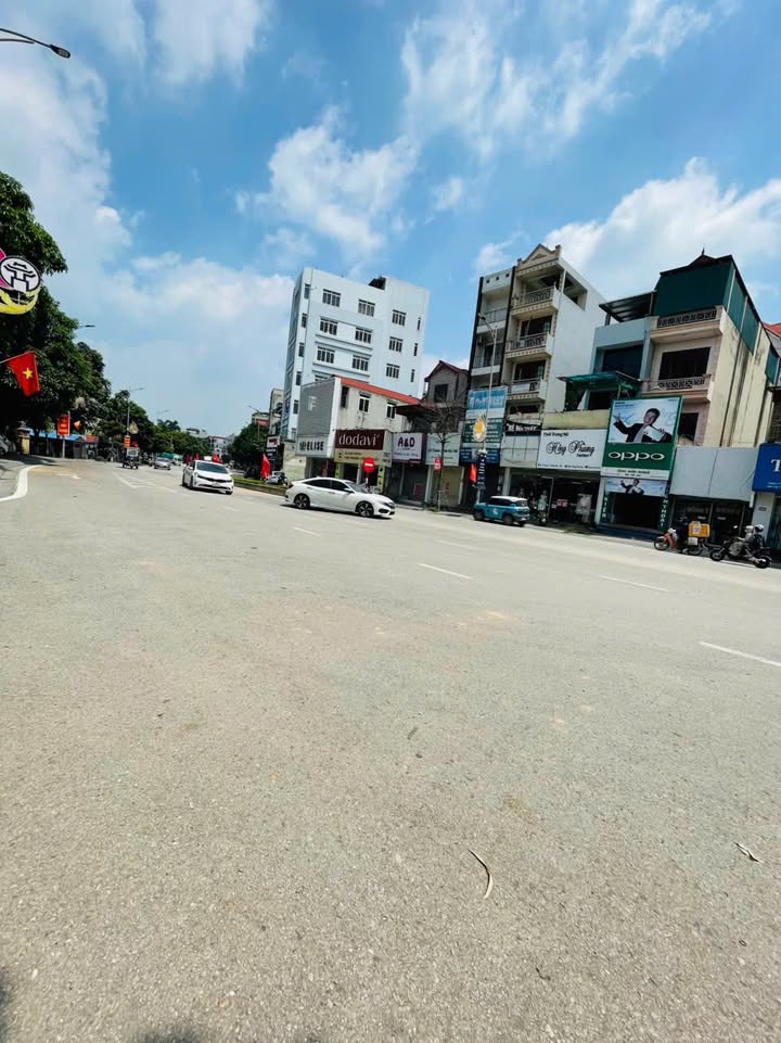 Mặt Phố Cao Lỗ, Uy Nỗ, Đông Anh 130m² - Vị trí đắc địa kinh doanh sầm uất!