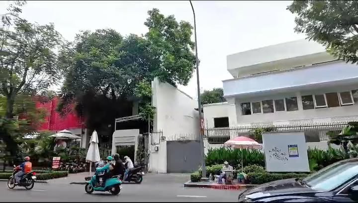 Biệt thự mặt tiền Trương Định, Quận 3 - 817m² đất CN - Cơ hội vàng cho nhà đầu tư!