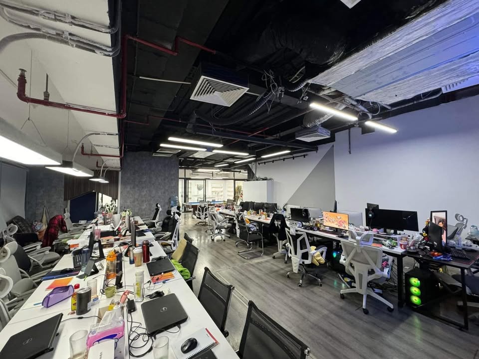 Sàn văn phòng cho thuê tại Vinhomes Westpoint Phạm Hùng 280m² - Cơ hội hấp dẫn cho doanh nghiệp!