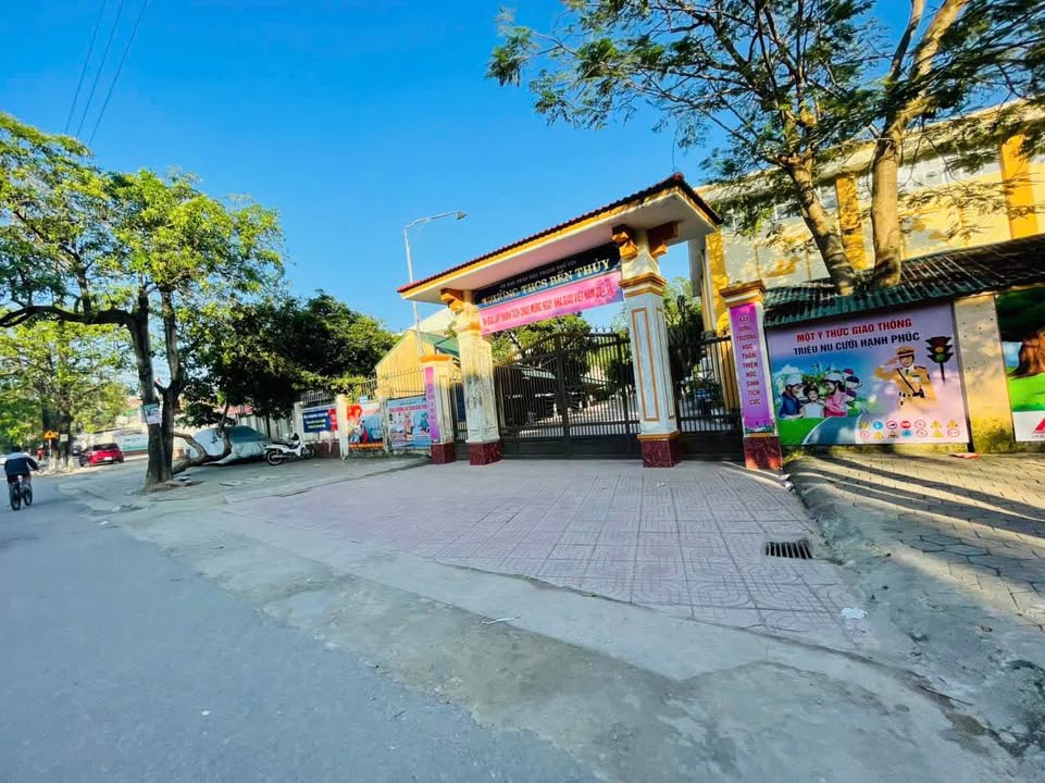 Đất Bến Thủy, TP Vinh 60m² giá 3.3 tỷ - Vị trí đắc địa, tiện ích đầy đủ!