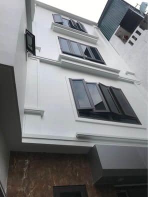 Nhà phố Phố Huế 30m² giá 4.8 tỷ - Sổ đỏ chính chủ, ô tô vào tận nơi!