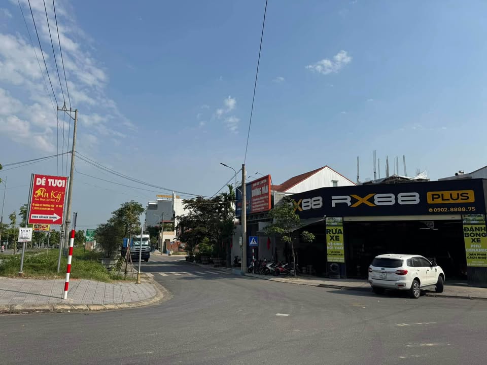 Đất Bàu Vá mặt tiền Đồng Khởi 164m² giá 9.5 tỷ - Cơ hội đầu tư tuyệt vời!