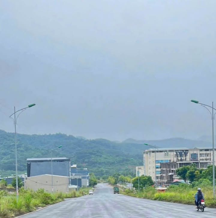 Đất B10 Cam Đường Lào Cai 111.5m² giá 2.1 tỷ - Đầu tư sinh lời ngay!